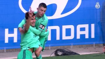 Un dudoso penalti evita el triunfo del Castilla en el campo del líder