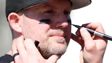 The black stripes painted under the eyes of NFL players is a common site for any fan of the game, but why do they do it? Is it function or is it fashion?