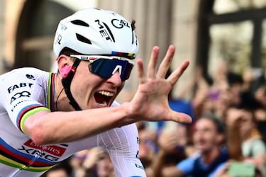 Pogacar y los Monumentos: batalla con la Historia