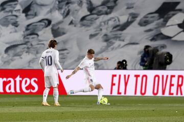 Kroos, de falta, anotó el 2-0.