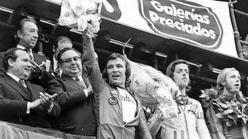 El zamorano se ganó a pulso el apodo de ‘El Maestro’ porque fue, es y siempre será el mayor referente del motociclismo español. Con sus 12+1 títulos, sigue siendo el piloto nacional con más coronas mundialistas y el segundo a nivel mundial sólo por detrás de los 15 que logró el italiano Giacomo Agostini. Debutó en el Mundial en el GP de España de 1964 y cinco años después levantaría el primero de sus seis campeonatos de 50cc (1969, 1970, 1972, 1975, 1976 y 1977). Y en 1971 se estrenaría con el de 125cc, que ganaría un total de siete veces (1972, 1979, 1981, 1982, 1983 y 1984). Nos dejó en 2017, pero su legado perdurará para siempre.
