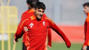 08/05/25 GRANADA ENTRENAMIENTO
RODELAS