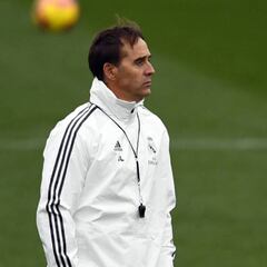 El padre de Lopetegui: "A mi hijo le han robado 50 goles"