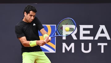 ROME (Italy), 14/05/2025.- Jaume Munar of Spain in action during his men's singles Round of 16 match against Casper Ruud of Norway (not seen) at the Italian Open tennis tournament in Rome, Italy, 14 May 2025. (Tenis, Italia, Noruega, Espa?a, Roma) EFE/EPA/DOMENICO CIPPITELLI