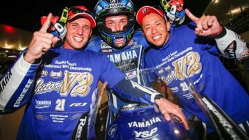 Espargar車, exultante tras ganar en Suzuka.