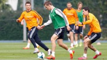 Cristiano y Di María vuelven a entrenarse con el grupo
