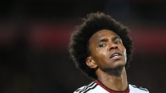 Willian se queda en casa