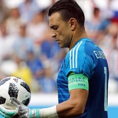 El Hadary le quita el récord a Mondragón en el Mundial