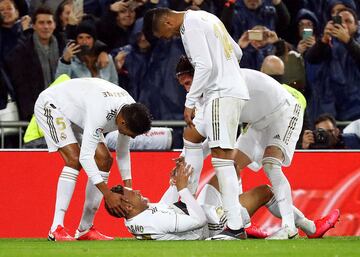 Mariano, recién salido al terreno de juego, anotó el 2-0 definitivo.