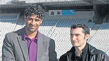 <b>Ronaldinho.</b> "Lo bueno es que todo el mundo sabe cómo tiene que marcarle. Y lo malo, que es imprevisible"