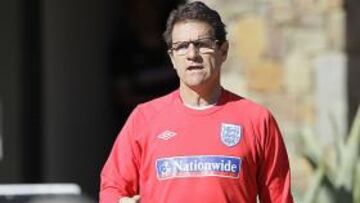 Capello insta a sus jugadores a no perder el control