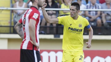 Bruno Soriano celebra el gol 800.