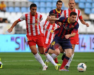 Fecha: 28-09-2013 | Partido: Almería - Barcelona| Lesión: Lesión muscular del bíceps femoral de la pierna derecha.