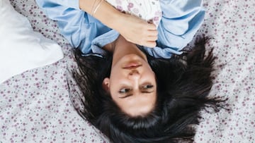 ¿Qué es el ‘Bed Rotting’? Esta es la nueva tendencia que se está apoderando de TikTok, especialmente, de la Generación Z.