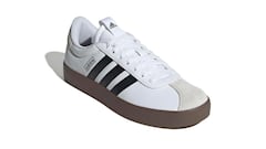 Chollo del día: las zapatillas Adidas más vendidas a mitad de precio