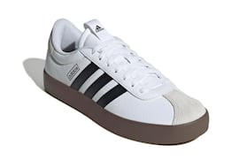 Chollo del día: las zapatillas Adidas más vendidas a mitad de precio por menos de 35 euros