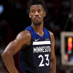 Butler monta un escándalo en el entrenamiento de los Wolves