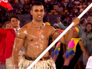 Pita Taufatofua, el abanderado de Tonga que fue sensación en la apertura de Río 2016