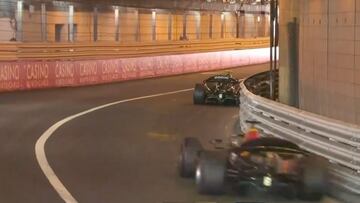 Ya que alcanza a ver el auto y en una fracción de segundo logra mover el volante para no impactarlo.