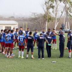 Junior descarta a Carlos Lizarazo y oficializa dos contrataciones