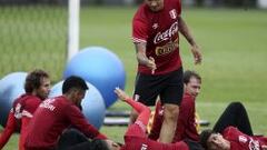 Paolo Guerrero lleg&oacute; a Lima e inmediatamente se uni&oacute; a los entrenamiento de la Selecci&oacute;n 