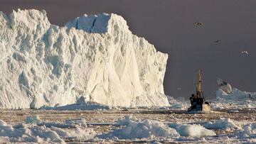 Una empresa de Groenlandia vende hielo de glaciar a bares de Emiratos Árabes