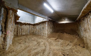 As¨ª avanzan las obras del t¨²nel log¨ªstico del nuevo Santiago Bernab¨¦u. Un t¨²nel que recorrer¨¢ todo el estadio donde se instalar¨¢n diferentes servicios como bares, restaurantes, zonas VIP, ba?os, etc...