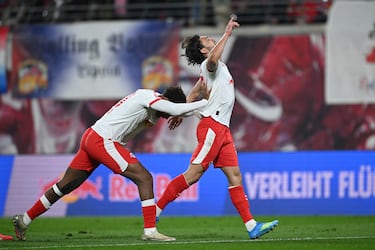 Diomande y Nusa, puñales de Champions