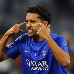 Barsia에 대한 PSG에서 부상을 입은 곤충 : Marquinhos Falls