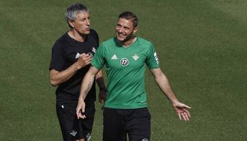 Joaquín and Quique Setien.