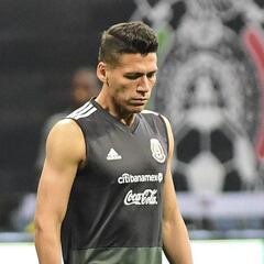 Héctor Moreno salió lesionado ante Ecuador