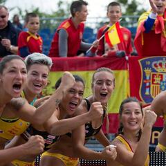 Las Guerreras de la Arena se cuelgan el bronce en Polonia