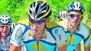<b>SIN MOVIMIENTOS. </b>Andy Schleck, Armstrong y Contador completaron una jornada tranquila.