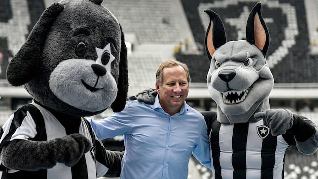 ¿Quién es John Textor? El multipropietario de Botafogo, Lyon y Crystal Palace que quiere alzarse con la Libertadores