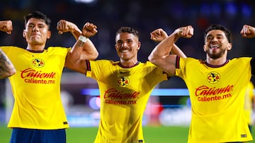 Miguel Vazquez Jonathan Dos Santos, Henry Martin of America during the 15th round match between Mazatlan FC and America as part of the Liga BBVA MX, Torneo Apertura 2024 at El Encanto Stadium on November 01, 2024 in Mazatlan, Sinaloa, Mexico.