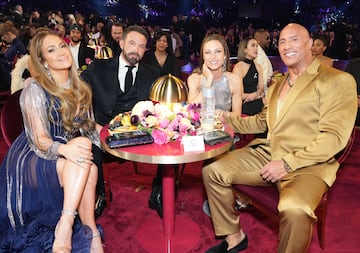 Jennifer Lopez, Ben Affleck, Lauren Hashian y Dwayne Johnson.