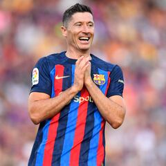 Robert Lewandowski opens up on Messi return to FC Barcelona: “I hope Messi comes”