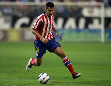 El canterano canario tuvo dos etapas en Las Palmas, entre las cuales pasó tres años en el Atlético de Madrid (de 2002 a 2005). Volvió a su tierra cuando el equipo estuvo en Segunda división y jugó allí desde 2008 hasta 2011.