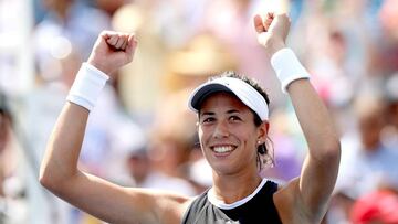 La española Garbiñe Muguruza celebra su triunfo.