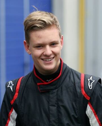 Estreno del alemán Mick Schumacher en la F-4.