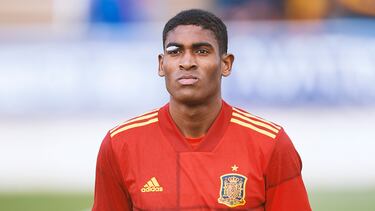 Club: Valencia CF | Valor de mercado: 30 millones de euros.