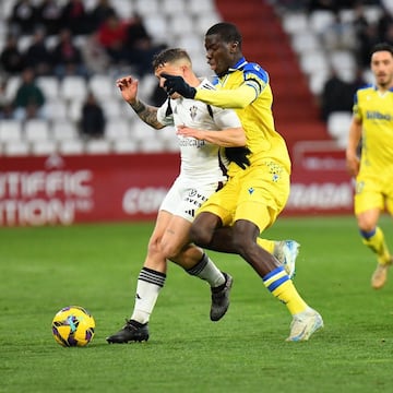 Diakit en el Carlos Belmonte en el encuentro frente al Albacete. Foto: Cdiz CF.