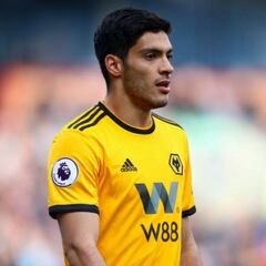 Raúl Jiménez y los Wolves se siguen hundiendo