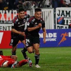 El video que emociona a Colo Colo: Pizarro anota su primer gol y después pasa todo esto