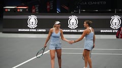 Paula Badosa y Aryna Sabalenka.