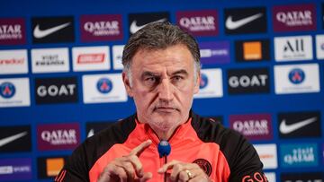 Paris Saint-Germain's French head coach Christophe Galtier holds a press on conference at PSG's training center, Le Camp des Loges, in Saint-Germain-en-Laye, outside Paris, on January 10, 2023. (Photo by Geoffroy VAN DER HASSELT / AFP)