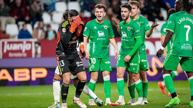 Lizoain se carga a Iñigo Vicente