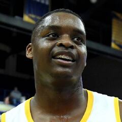 Kalin Bennett, un autista que rompe barreras en la NCAA