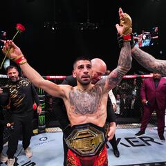 Tsarukyan, sobre Topuria: “Debería subir a 155 porque tiene un gran nombre”