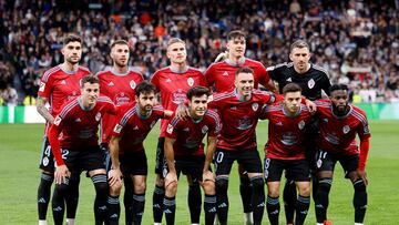 Formación inicial del Celta en el Santiago Bernabéu.